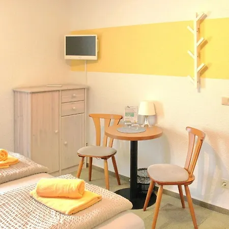 An Der Kamske, Dz 4 Guest house *